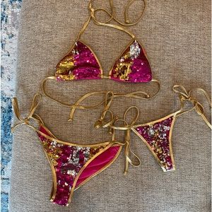 Bikini Set 3 pieces!